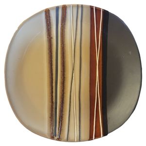 1 DINNER PLATE SQUARED ROUND BAZAAR BURGUNDY by BETTER HOMES & GARDENS STRIPED